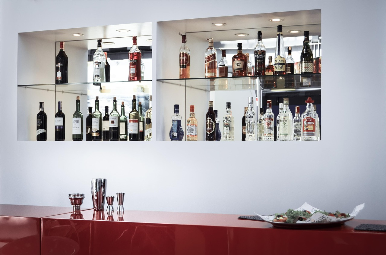 Harmful Alcohol Use Increases Health Risks in All Countries Harmful Alcohol Use Increases Health Risks in All Countries