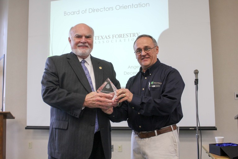 Texas Forestry Association Recognizes Senator Robert Nichols As Legislator Of The Year