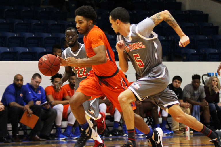 Roadrunners Hosting Blinn College on Wednesday