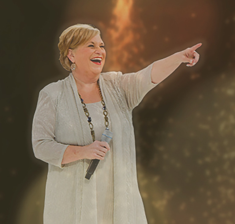Sandi Patty Opens Dress Rehearsal To Public