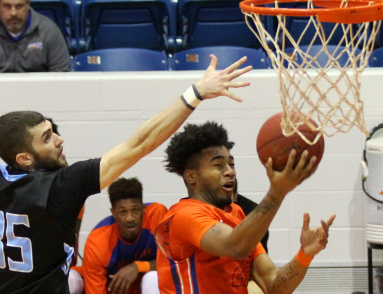 Roadrunners Run Past San Jacinto Beaufort Logs 38-point Night in Win