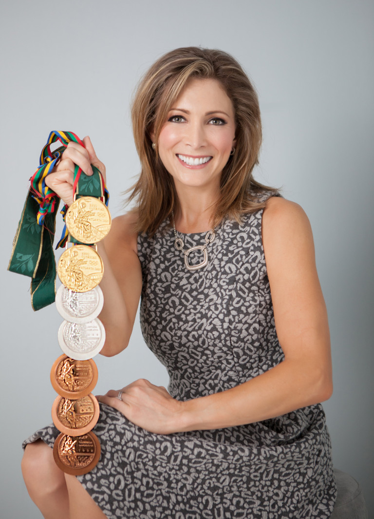 Woodland Heights Welcomes Shannon Miller to 12th Annual Women in Red Luncheon Woodland Heights Welcomes Shannon Miller to 12th Annual Women in Red Luncheon