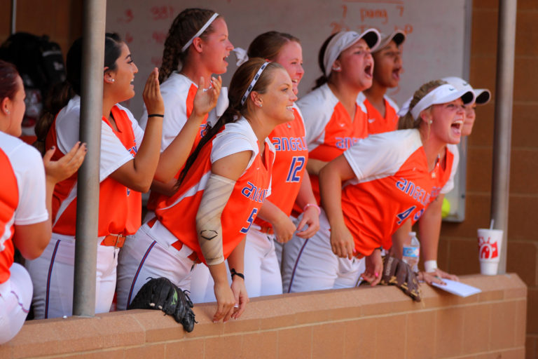 No. 12 Lady Roadrunners Open Conference Tournament Thursday