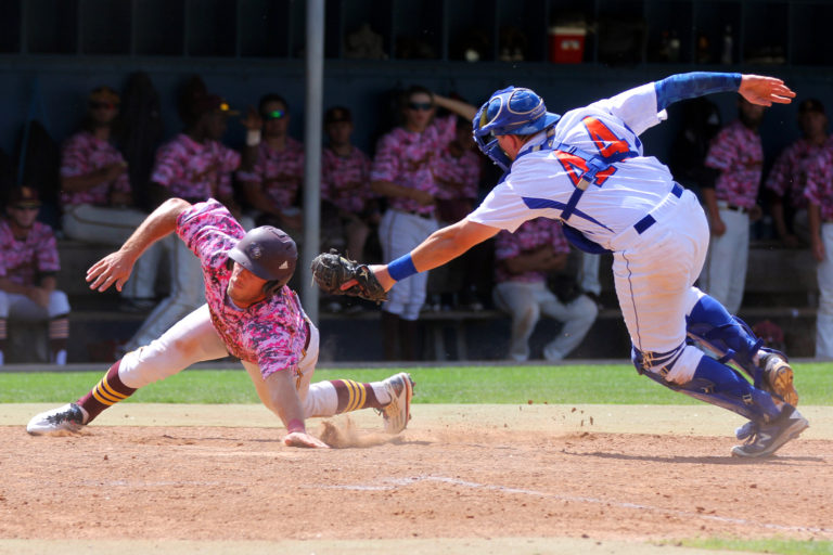 Roadrunner Bats Subdue Bossier Parish