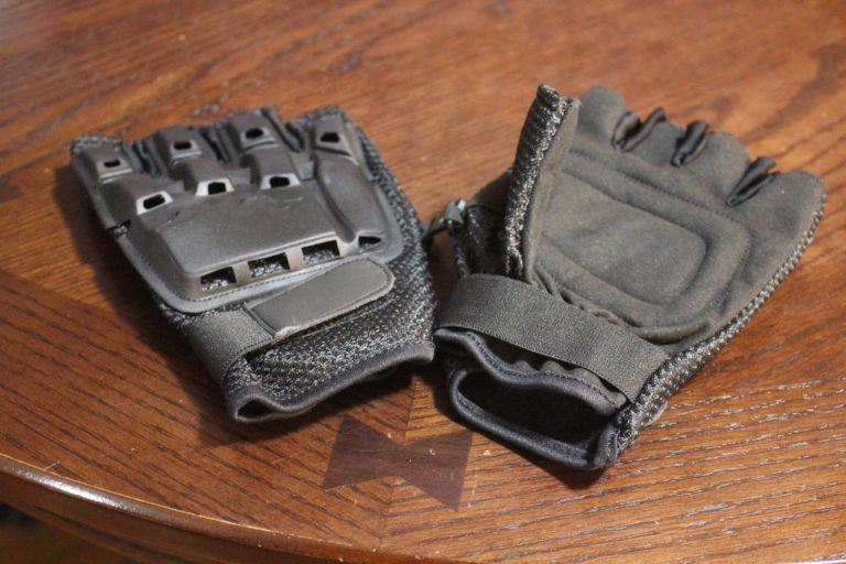 The TFCL Team Tries Out Tactical Fingerless Gloves