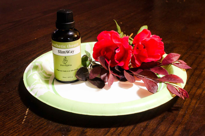 The TFCL Team Tries Phytopia SlimWay Essential Oil