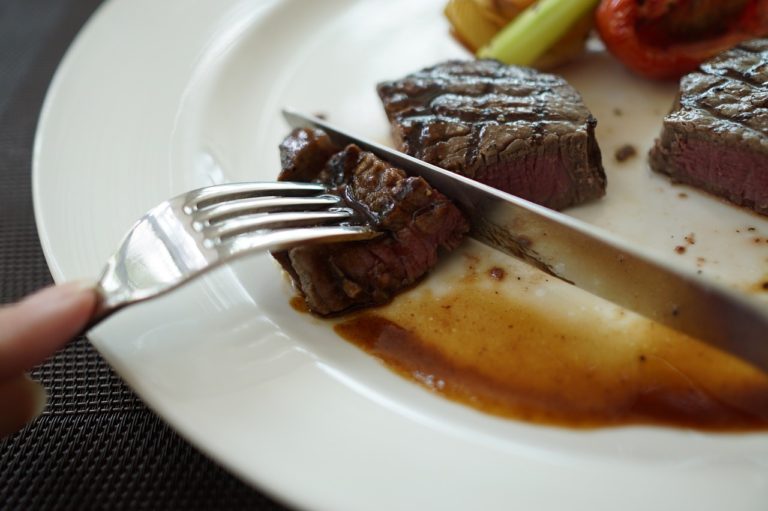 The Flat Iron Steak Takes Father’s Day By Storm
