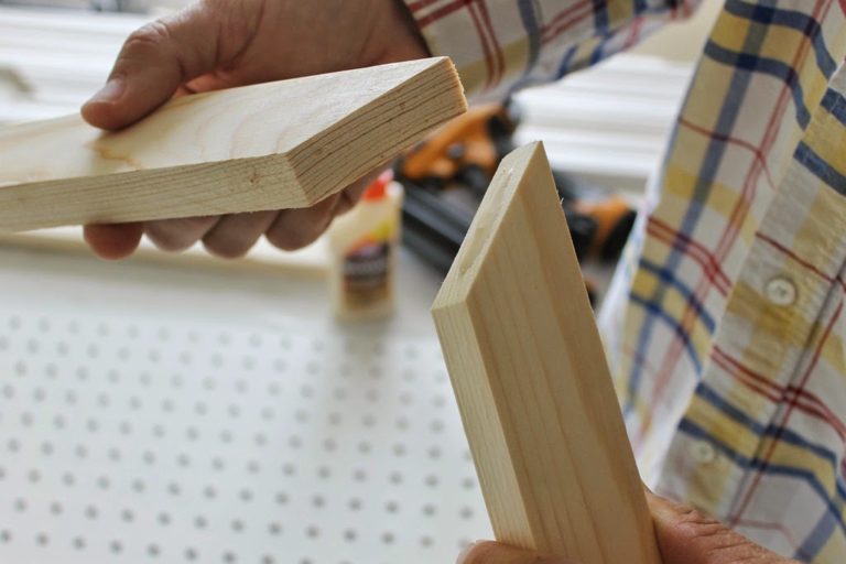 Ginger Snap Crafts: Create a Giant Peg Board