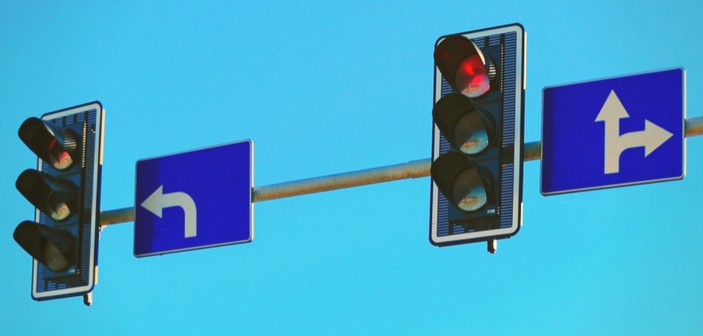 Crews Begin Work to Install New Traffic Signal at Idylwood in Lufkin Crews Begin Work to Install New Traffic Signal at Idylwood in Lufkin