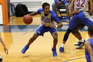 Angelina College’s Gary Blackston works his way through the lane during Tuesday’s scrimmage with Pro Vision Academy. (AC Press photo/Marcella Flores)