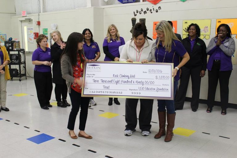 Prize Patrol Surprises Teachers with Winning Grants