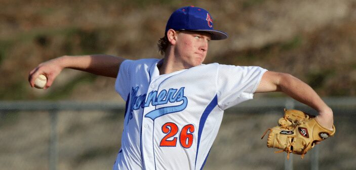 Roadrunner Baseball Tops Tyler for Third Win in Past Four Games  AC Rebounding from Slow Start to Season