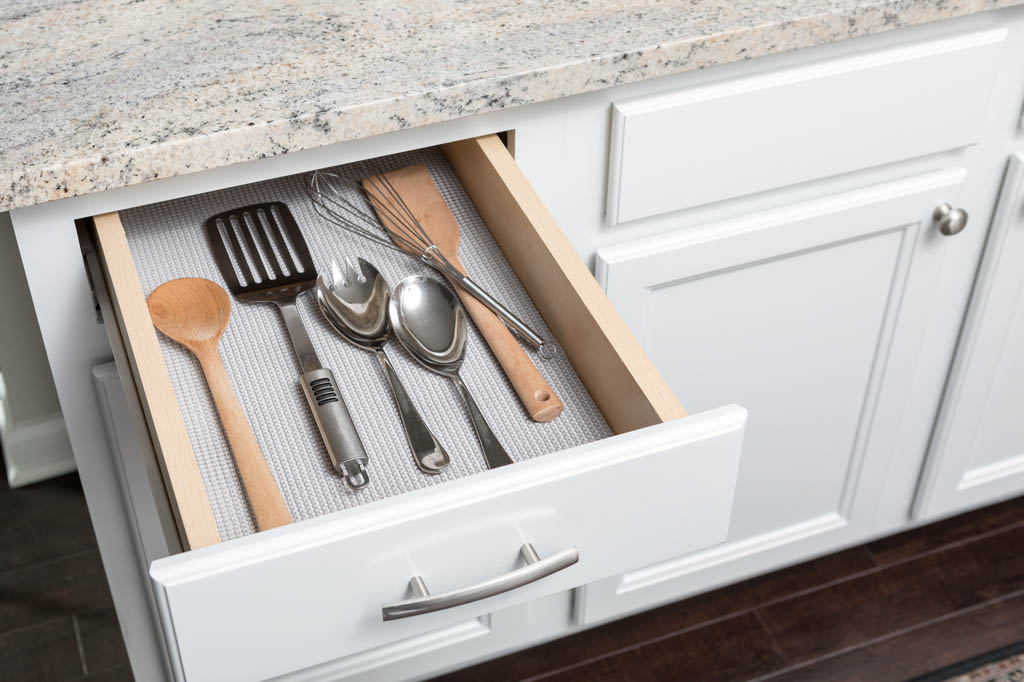 5 Helpful Hints for a Clean and Clutter-Free Home