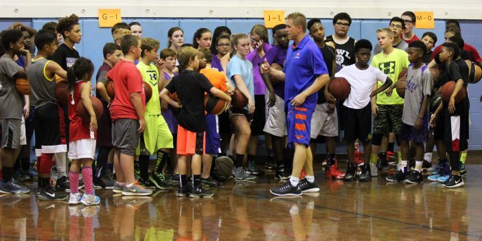 AC Basketball Coach Manary Hosting Youth Camp in June