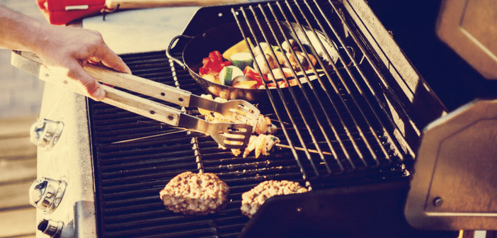 Smart Tips to Keep Your Grill Clean and Safe