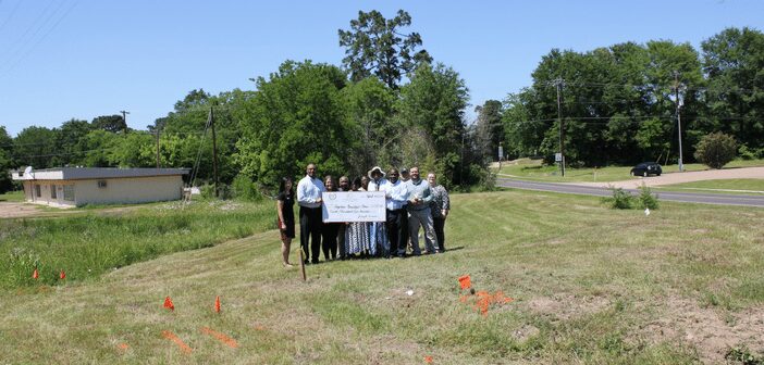 Angelina Beautiful/Clean recognized as first recipient of North Lufkin Community Small Grants Program