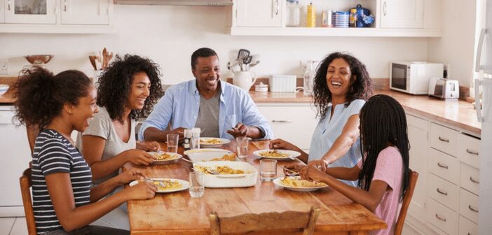 4 Ways to Eat Affordably this Summer