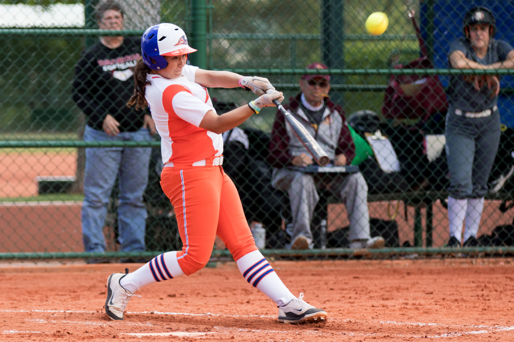 Lady Roadrunners Pull Away Late to Top Indian Hills Whitehead Homers Twice, Husband Once in Win