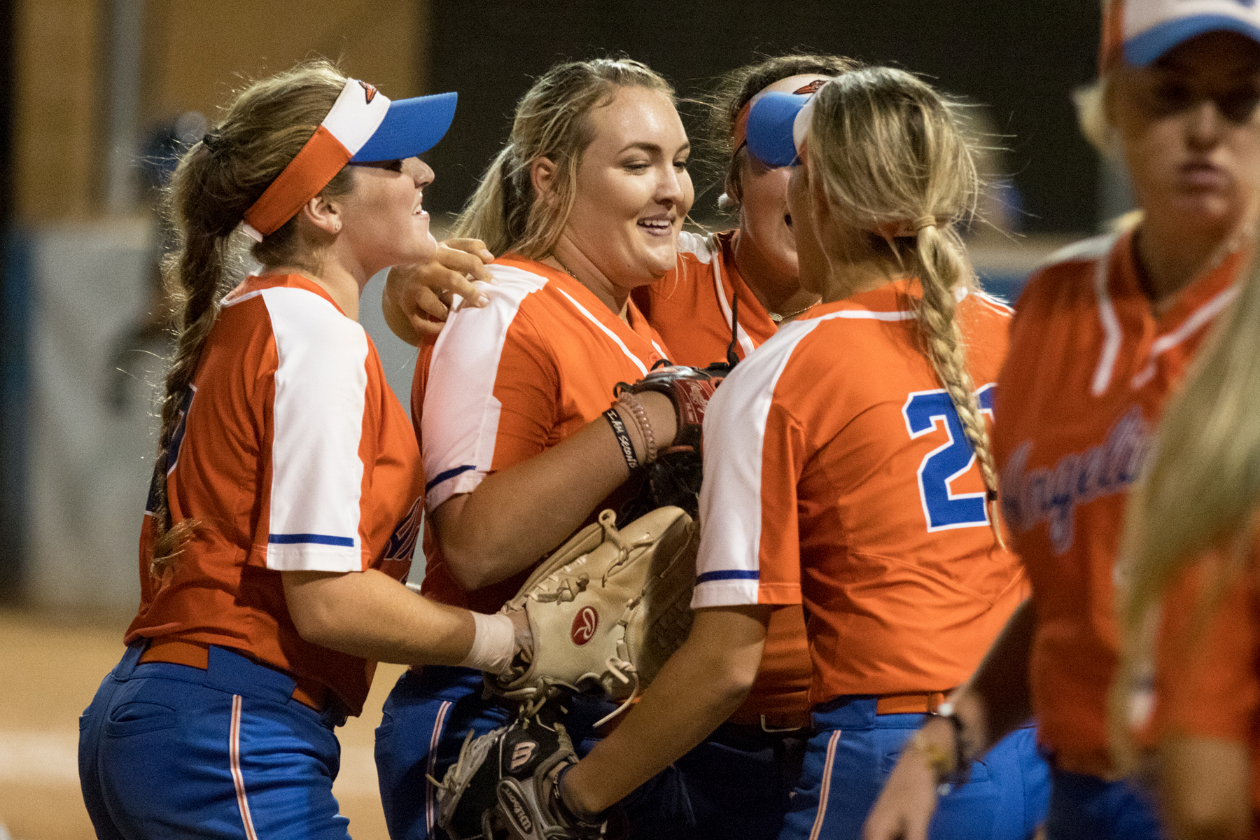 Lady Roadrunners Beat Blinn to Advance Garrett Drives in Four, Fryar Tosses Shutout