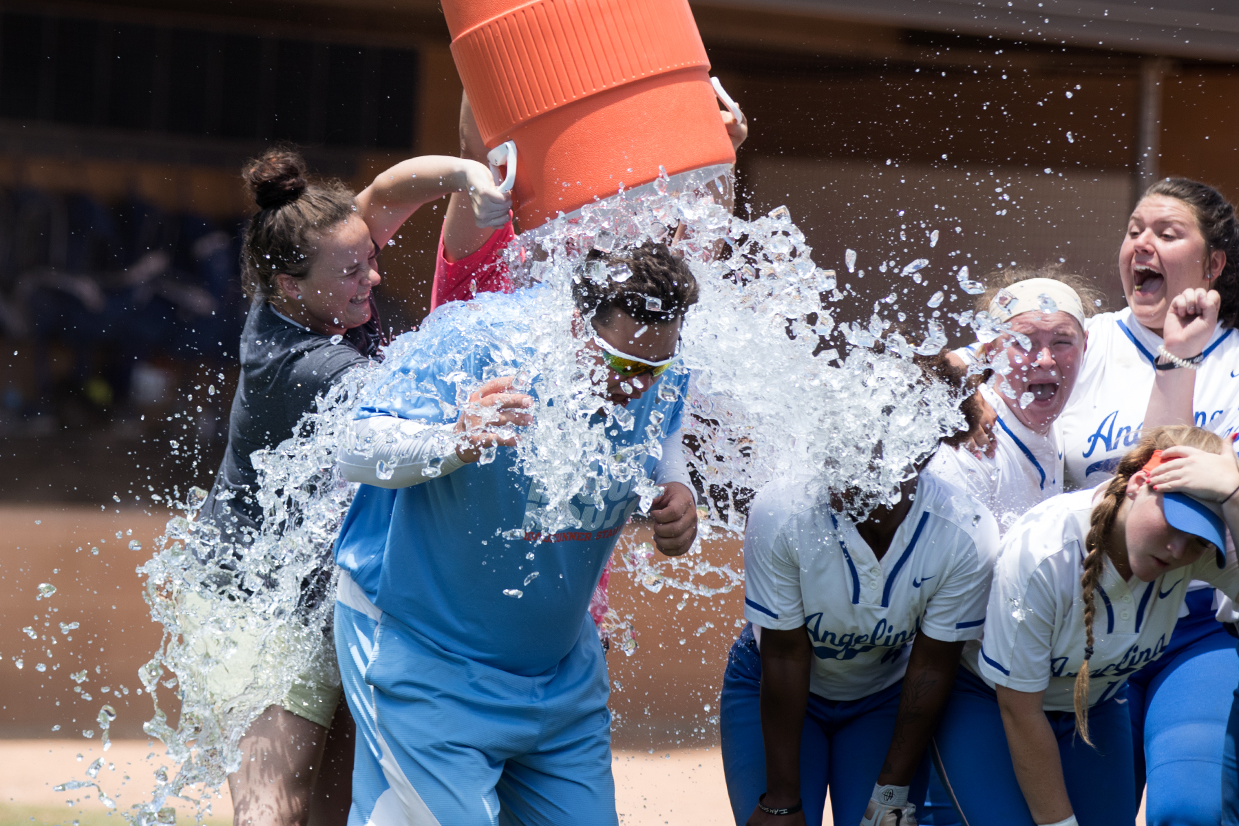 UTAH BOUND Lady Roadrunners Clinch Trip to NJCAA Division I World Series