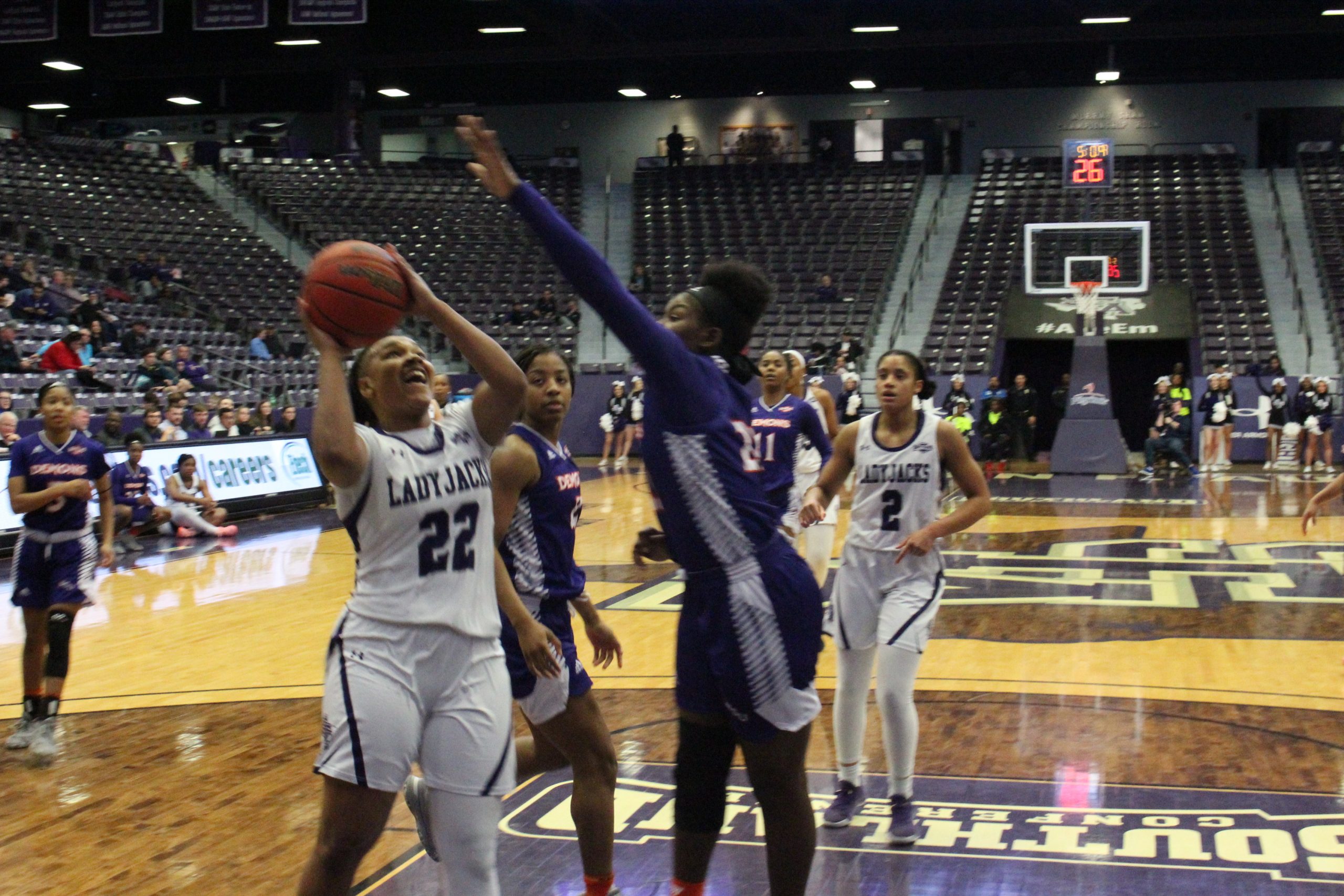 SFA Lumberjack, Ladyjack Basketball Hosting Abilene Christian in Pivotal Doubleheader