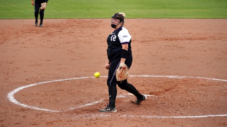 Sunday- Ladyjacks Kriesel, Hartwell Combine for No-Hitter in 9-0 Victory over South Alabama