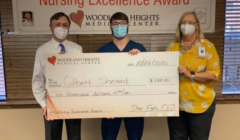 Colbert Sheard Receives Woodland Heights’ Nursing Excellence Award