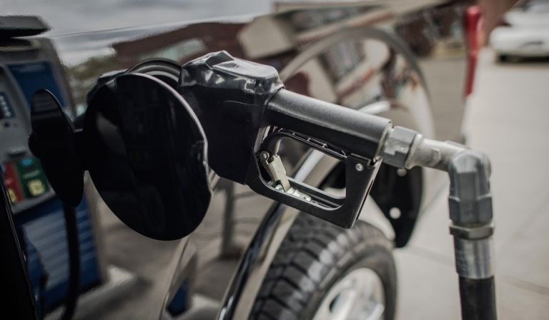 Governor Abbott, TDLR Issue Temporary Waiver To Increase Fuel Supply In Texas