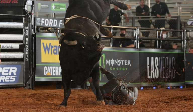 Runner-Up Cooper Davis Shoots to World No. 1 at PBR Unleash the Beast Event in Okeechobee, Fla