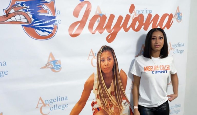 Lady Roadrunners Sign Chicago-area Prospect Cobbs Versatile Defender, Rebounder Perfect Fit for Team Scheme