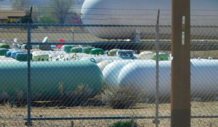 NATURAL gas (1)