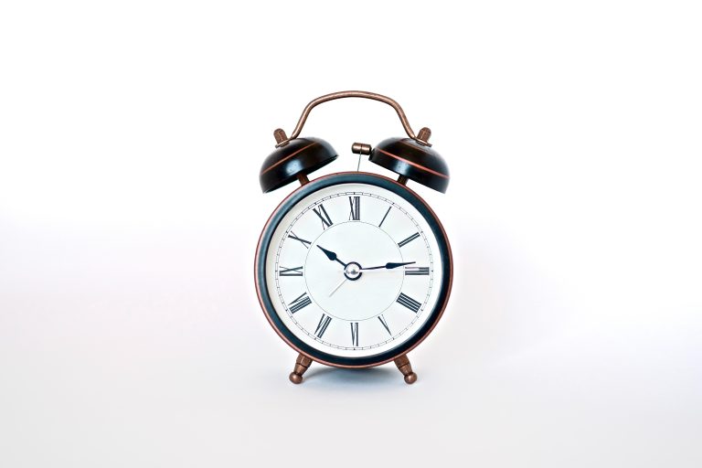 Simple Tips to Adjust to The Time Change