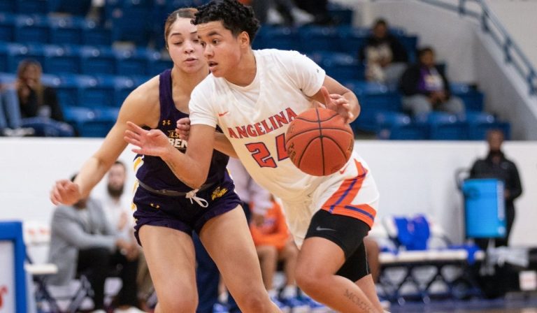 Lady Roadrunners Take Two in Classic Walker, Gilbert Lead Way in Wins