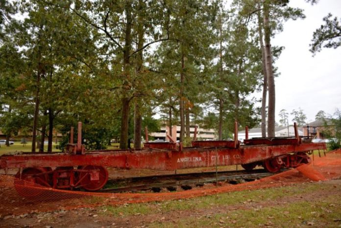 log-car