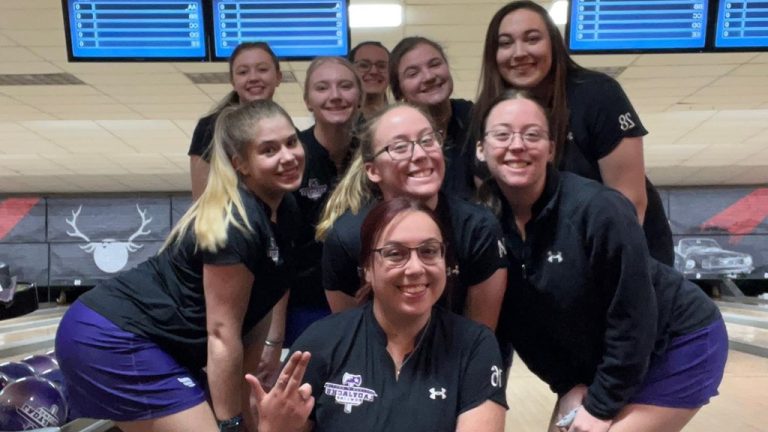 Ladyjack Bowling Places 5th at Northeast Classic