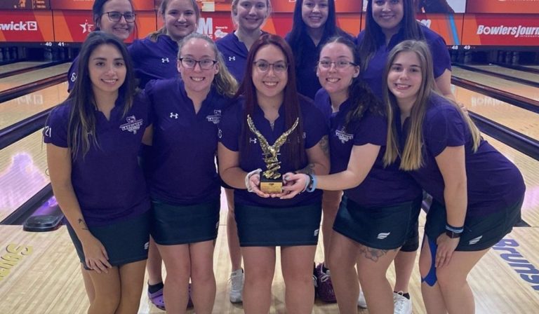 Ladyjacks Finish Second at Blue and White Las Vegas Classic