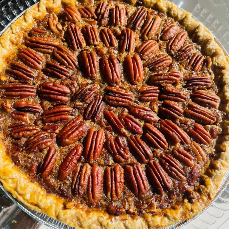 Effortless Elegance: Hosting with Ease in Texas Forest Country